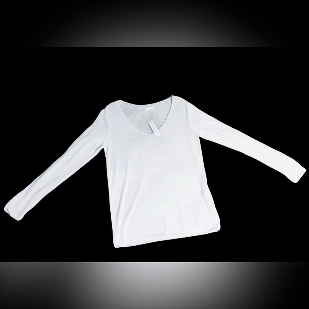 NWT**Women's Quiet Luxury Knit Top NWT